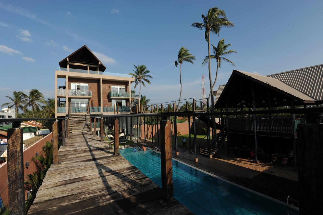 Saprin Beach Resort Uswetakeiyawa Exteriér fotografie